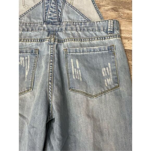Sadie & Sage Distressed Overalls Cropped Light Wash Women’s Size Small - Picture 8 of 8